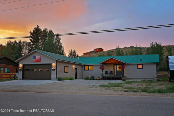 61 LAKE RD, PINEDALE, WY 82941 - Image 1