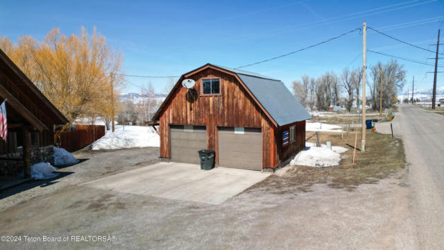 983 ALLRED RD, AFTON, WY 83110, photo 5 of 40