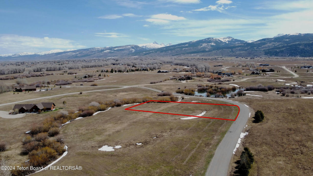 6388 FOX SPRINGS DR, VICTOR, ID 83455, photo 1 of 18