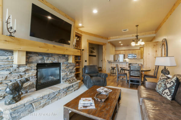 122 HASTINGS DR UNIT 308, VICTOR, ID 83455, photo 5 of 37