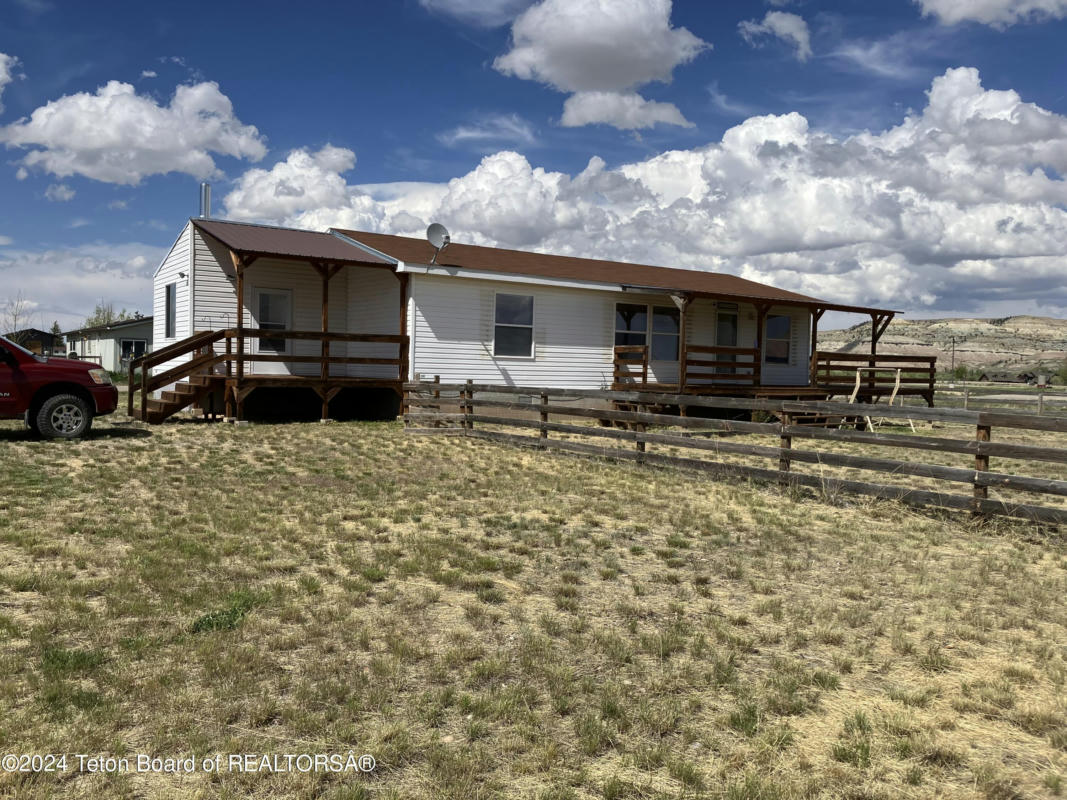 611 W 6TH AVE, LABARGE, WY 83123, photo 1 of 20