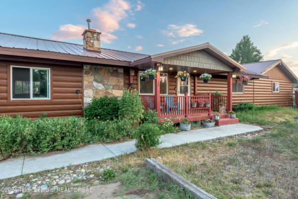 15 BLOOM LN, PINEDALE, WY 82941 - Image 1