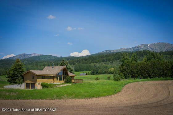 110 YELLOW ROSE DR, ALTA, WY 83414, photo 1 of 37