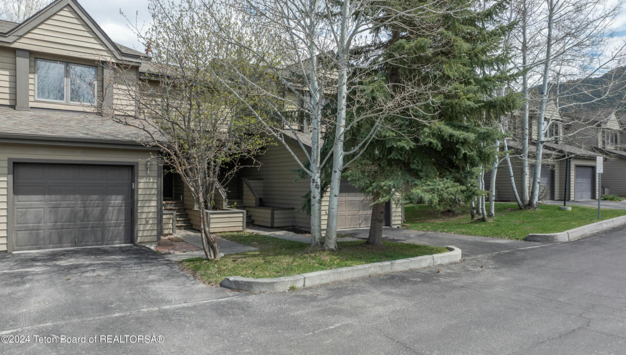 512 E PEARL AVE, JACKSON, WY 83001, photo 1 of 42