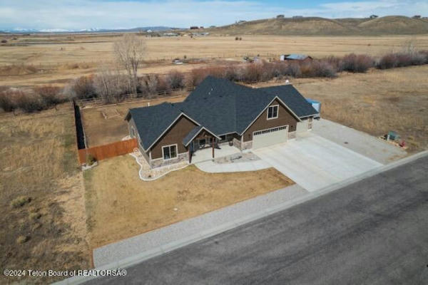 1460 ALDEN AVE, PINEDALE, WY 82941, photo 3 of 58